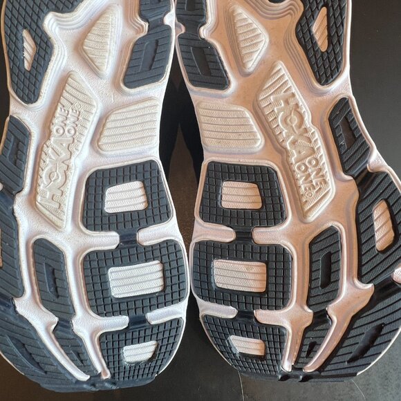 HOKA Bondi 7 One One Size 8 - Picture 3 of 7